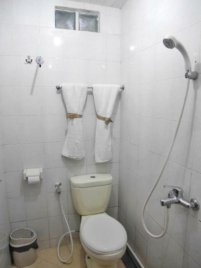 Rumah Tawa Hotel Syariah Bandung Exterior photo